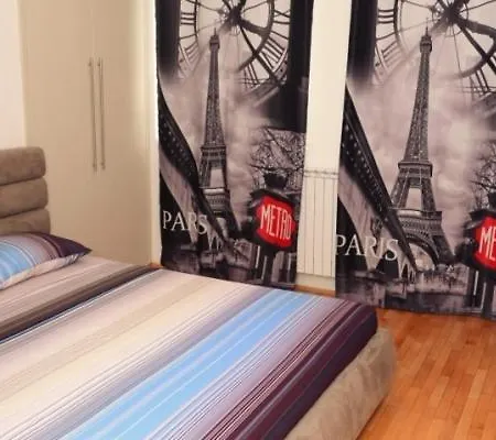 King Apartment *