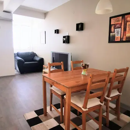 King Apartment